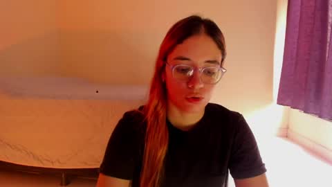 atenas online show from April 19, 4:50 pm