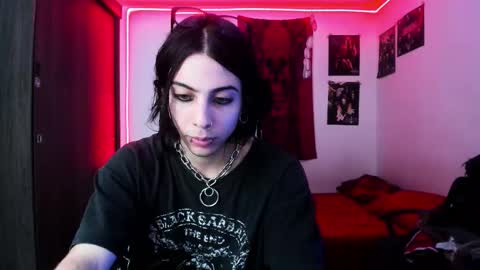 athenauwu online show from September 20, 8:37 am