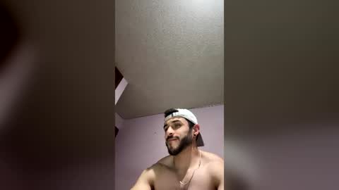 Snapshot of athlete_boy22 chatting on July 5, 4:41 am Atlas online show from July 5, 4:41 am