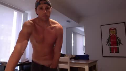 Snapshot of athleteguy55555 chatting on January 26, 4:41 pm tommycb55555 online show from January 26, 4:41 pm