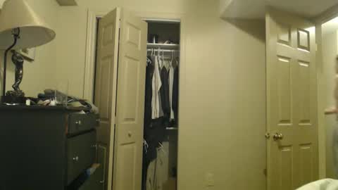 Snapshot of athleteguy55555 chatting on December 21, 4:41 am tommycb55555 online show from December 21, 4:41 am