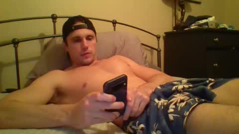 Snapshot of athleteguy55555 chatting on January 17, 4:28 am tommycb55555 online show from January 17, 4:28 am