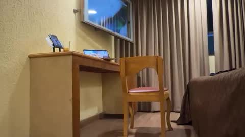 atizamen online show from October 22, 7:08 am