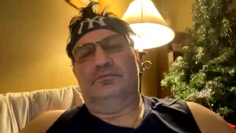 Snapshot of atozzzz chatting on January 18, 7:34 am atozzzz online show from January 18, 7:34 am