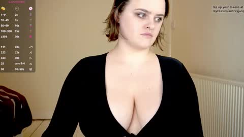 Audrey Jacq online show from February 20, 5:46 pm