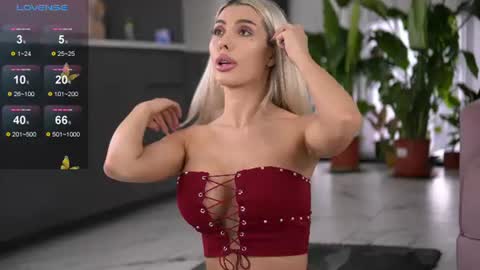 Isabella online show from July 22, 5:43 am