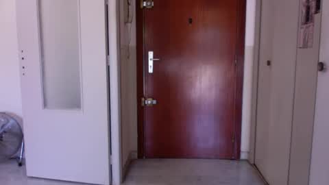 auguste688483 online show from April 4, 8:12 am