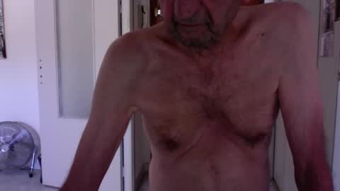 auguste688483 online show from May 27, 8:22 am