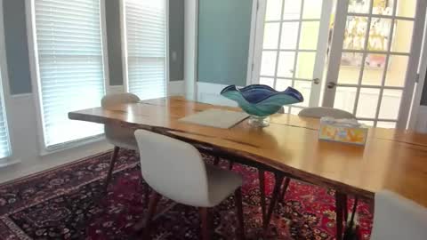 aunaturelcouple online show from February 12, 2:01 pm