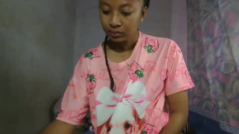aurelie08 online show from May 19, 9:04 am