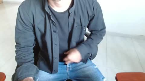 Snapshot of aureliv1 chatting on May 22, 10:26 pm Aureliano online show from May 22, 10:26 pm