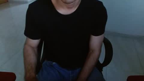 Snapshot of aureliv1 chatting on July 10, 11:07 pm Aureliano online show from July 10, 11:07 pm