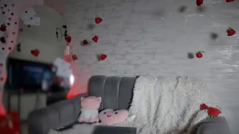 Snapshot of aurora_monroe_ chatting on February 15, 1:24 am Aurora online show from February 15, 1:24 am