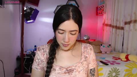 Aurora  online show from April 11, 9:52 pm