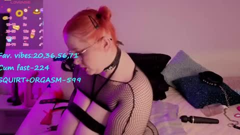 auroraenigma online show from April 1, 6:03 am