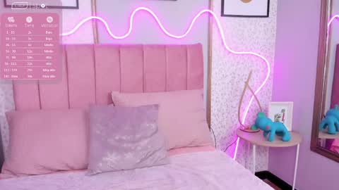 Mariana  online show from May 15, 11:12 pm