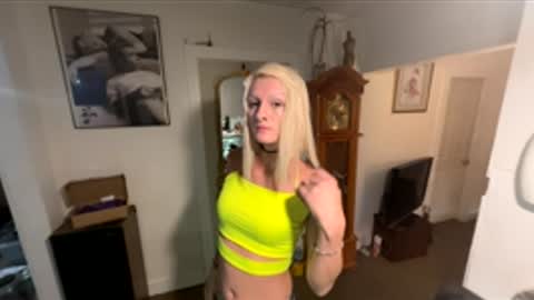 Destiny Nicole online show from June 4, 9:37 am