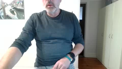 Snapshot of aussiemaninmelbourne chatting on July 17, 6:20 am aussiemaninmelbourne online show from July 17, 6:20 am