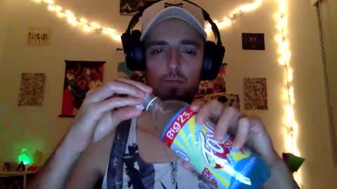 Snapshot of austincutieyes chatting on July 13, 8:17 am AudiEna online show from July 13, 8:17 am