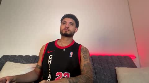 AustinTorres  online show from April 8, 1:16 am