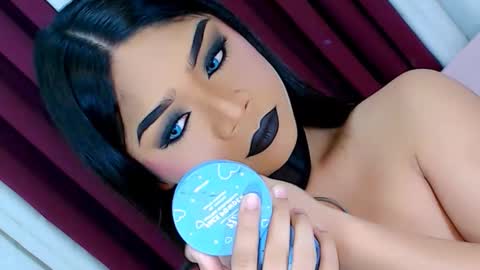 Ava online show from October 23, 9:41 am