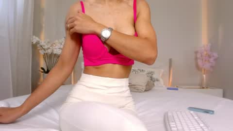 Snapshot of avaaaddams chatting on July 21, 4:15 am Pamela online show from July 21, 4:15 am
