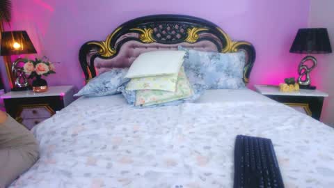 avaaaddamss online show from April 2, 9:07 am