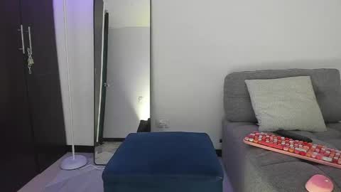 Ava Ferrera Elena online show from April 28, 4:39 am