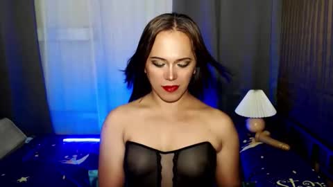 Snapshot of avasamlover chatting on May 5, 7:55 pm ts AvaXxL online show from May 5, 7:55 pm