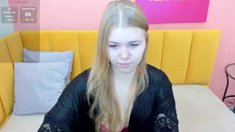 Ava online show from July 9, 1:31 am