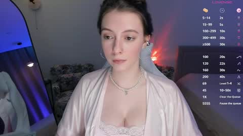  ute horny goddess Evie online show from May 28, 7:00 pm