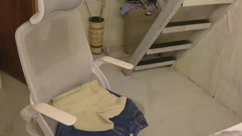 Rhian online show from June 2, 5:26 pm