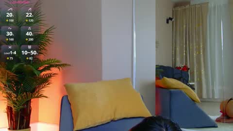 AVRILL CYRUX online show from February 23, 10:01 am