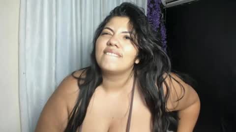 avrilrizox online show from May 3, 10:38 pm