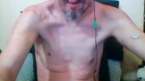 Snapshot of aweshite chatting on August 4, 6:10 pm aweshite online show from August 4, 6:10 pm