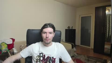 Snapshot of awesome_justin chatting on June 20, 3:26 pm Justin online show from June 20, 3:26 pm