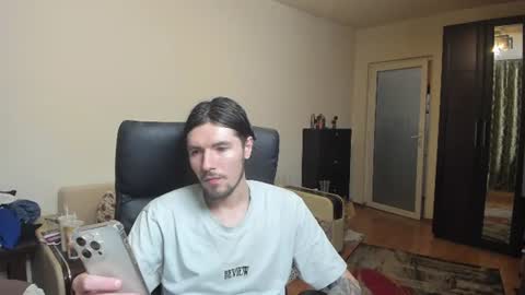 Snapshot of awesome_justin chatting on July 9, 7:18 pm Justin online show from July 9, 7:18 pm