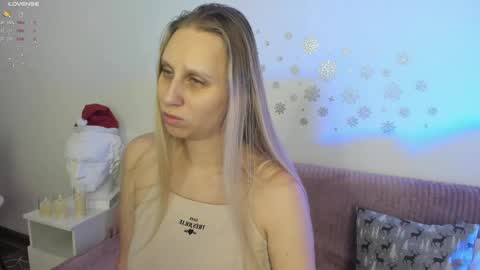 Emily online show from January 2, 1:27 am