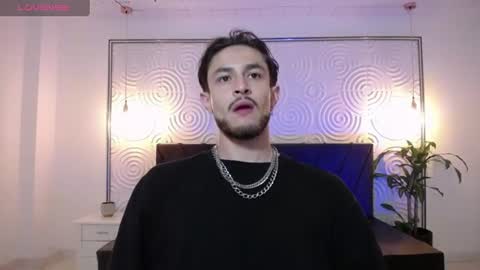 Axel  online show from June 29, 2:29 am