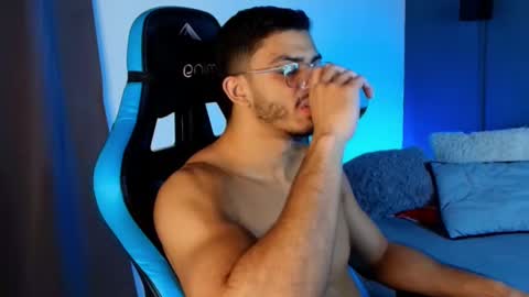 axel stein NEW ACCOUNT online show from February 13, 12:46 am