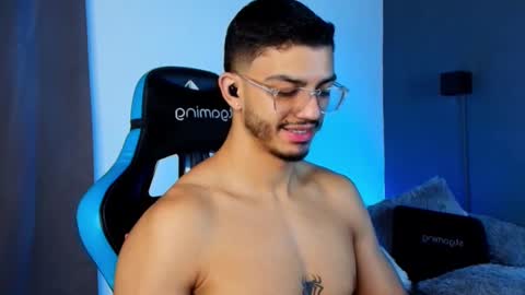 axel stein NEW ACCOUNT online show from February 22, 1:33 am