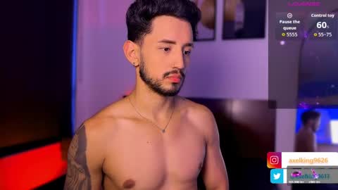 Axel King online show from March 31, 8:53 pm