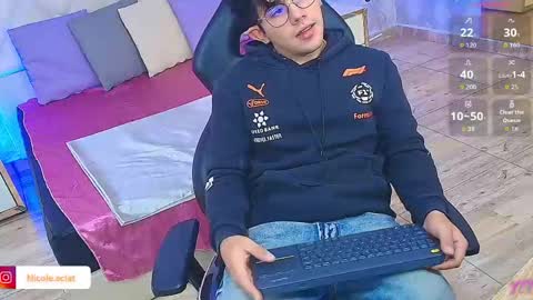 axelnoir_tay online show from May 23, 4:33 pm