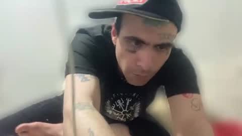Snapshot of axelpadilla98 chatting on June 22, 11:18 am deliciosodemente online show from June 22, 11:18 am