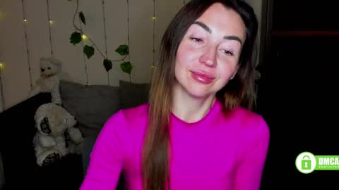 Snapshot of ay_kiss_jully chatting on February 18, 3:54 pm Jully online show from February 18, 3:54 pm