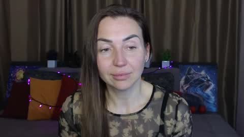 Snapshot of ay_kiss_jully chatting on February 22, 5:57 pm Jully online show from February 22, 5:57 pm