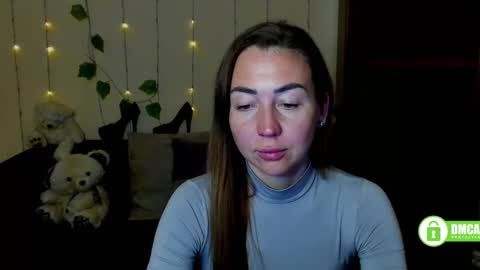 Snapshot of ay_kiss_jully chatting on March 6, 6:26 pm Jully online show from March 6, 6:26 pm