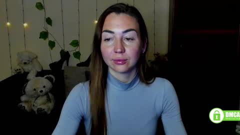 Snapshot of ay_kiss_jully chatting on March 6, 9:31 pm Jully online show from March 6, 9:31 pm