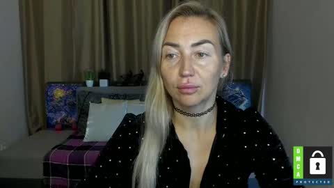 Snapshot of ay_kiss_jully chatting on September 21, 5:25 pm Jully online show from September 21, 5:25 pm