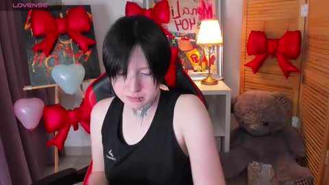 Snapshot of ayakskalermons chatting on February 15, 8:35 am ayaks online show from February 15, 8:35 am